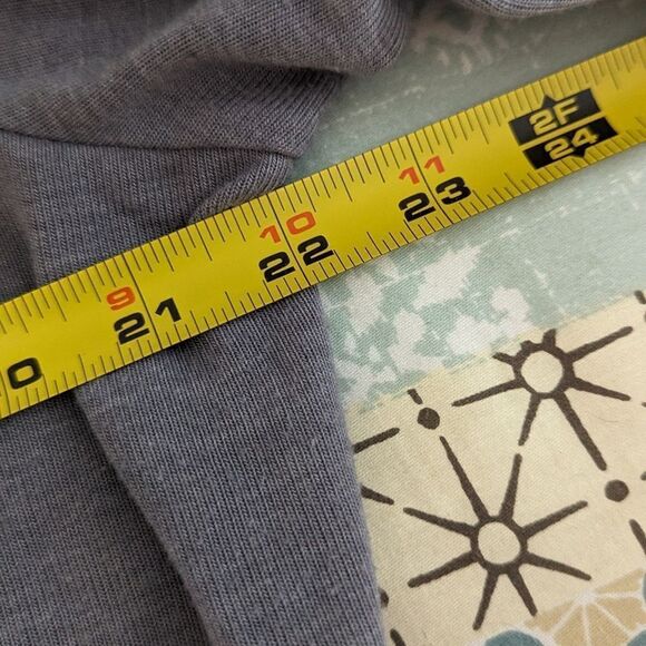 NWOT Women's INC International Concepts Ombre Silver Stars Cold Shoulder Sweater - Picture 11 of 15